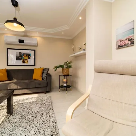 Missafir Exquisite Flat Near Hadrian's Gate * Antalya