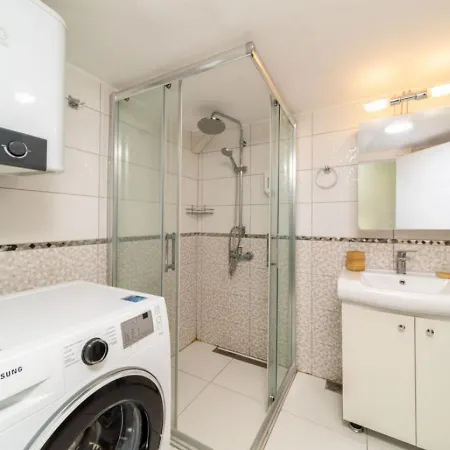 Missafir Exquisite Flat Near Hadrian's Gate Antalya